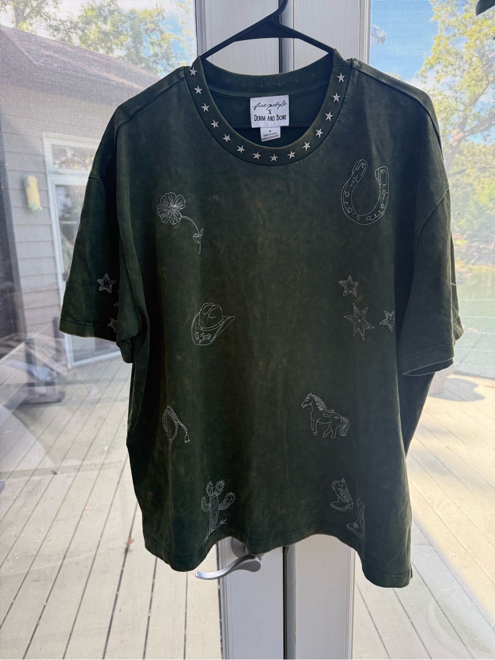 Women’s Olive green Graphic Tee, free people denim and bone, size small